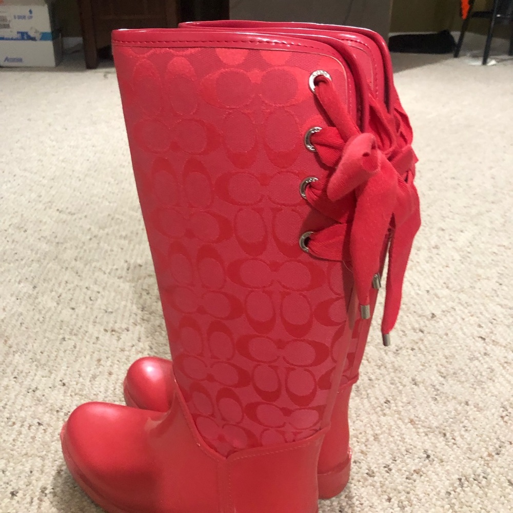 “Too cute for just rain” boots!